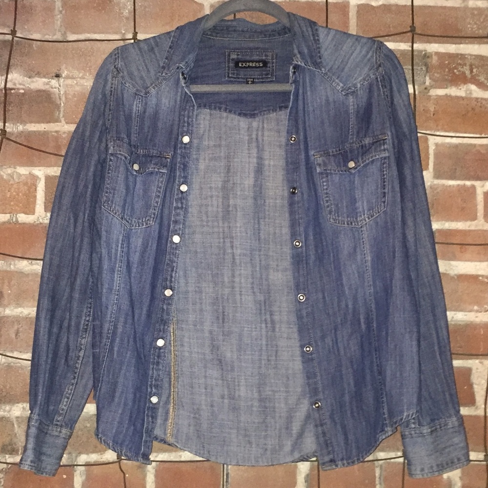 Express Dark jean/chambray button up